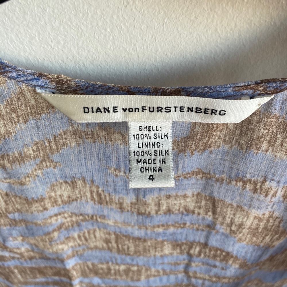 DVF Silk Print Wrap Top - Picture 5 of 7